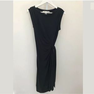 DIANE VON FURSTENBERG DELLA NAVY BLUE DRESS SIZE 6